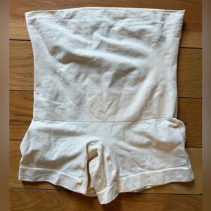 🎀3/$25🎀 Essentials Cream Shapewear Bottom